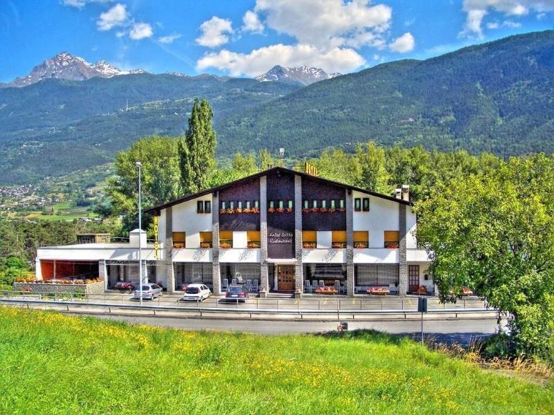 Hotel Sarre Kültér fotó