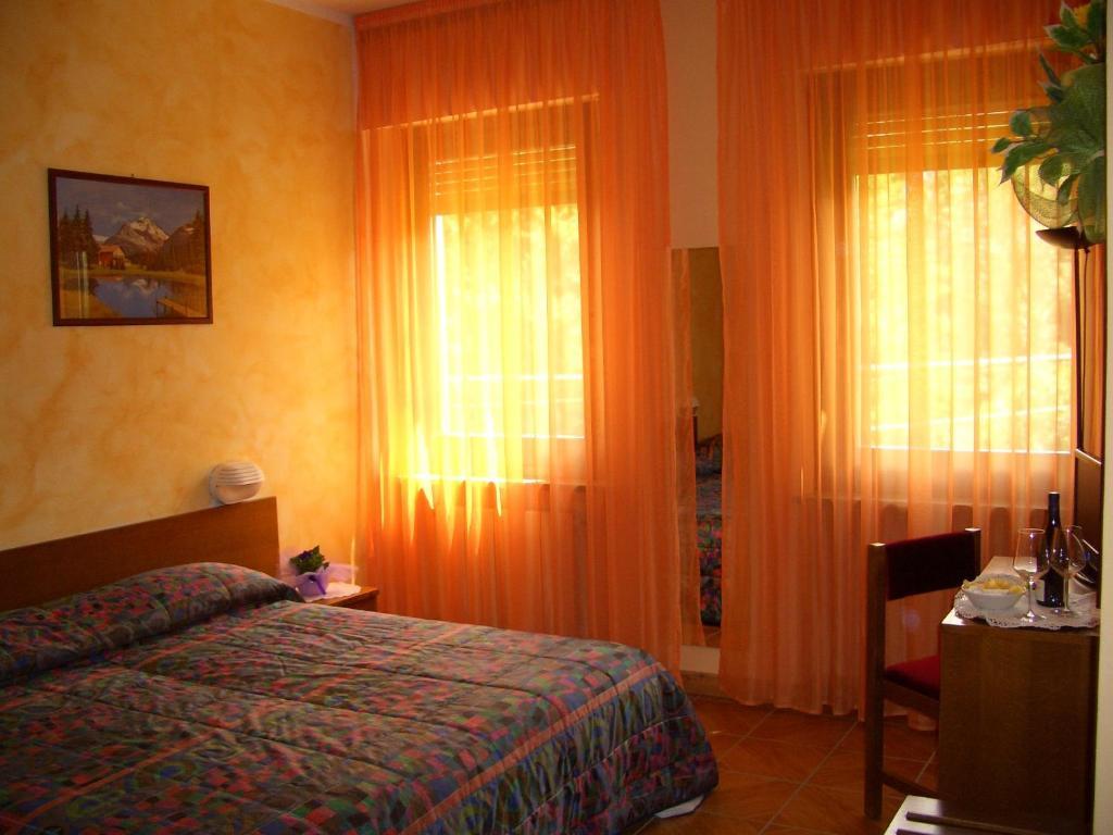 Hotel Sarre Kültér fotó