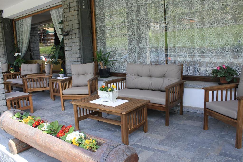 Hotel Sarre Kültér fotó